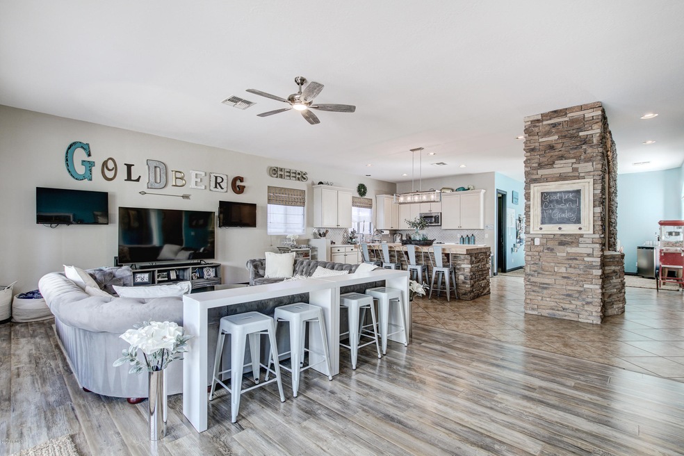 4744 E Ironhorse Rd-44