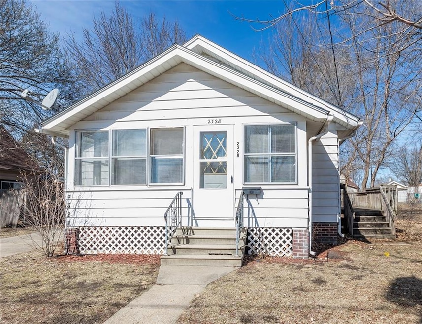 2328 Lyon St, Des Moines, IA 50317 - photo 1