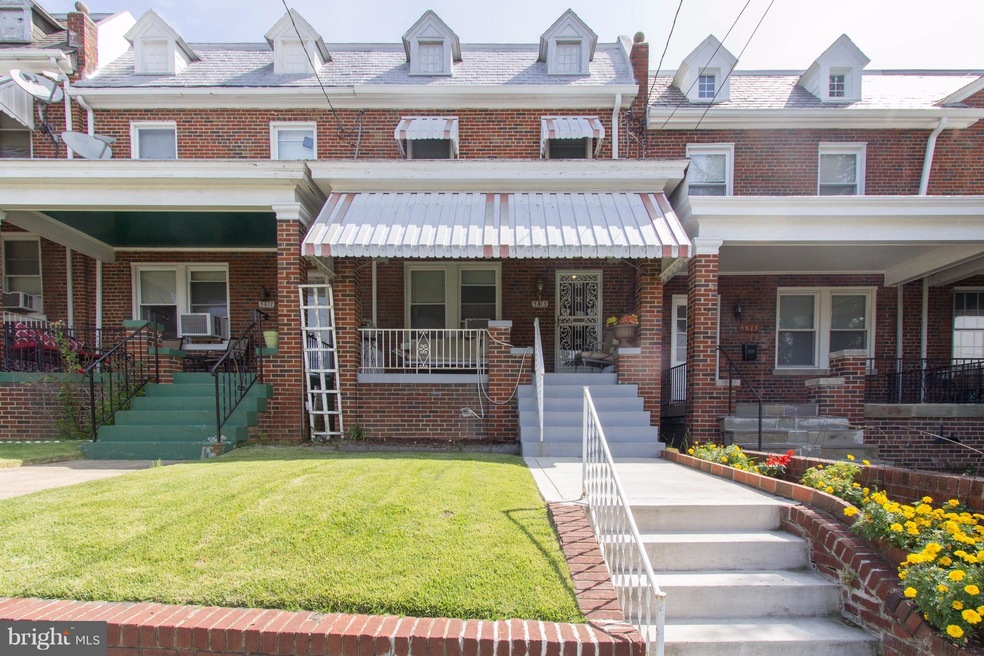 5615 2nd St NW, Washington, DC 20011 - photo 1