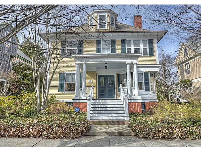 90 Keene St, Providence, RI 02906 - photo 1