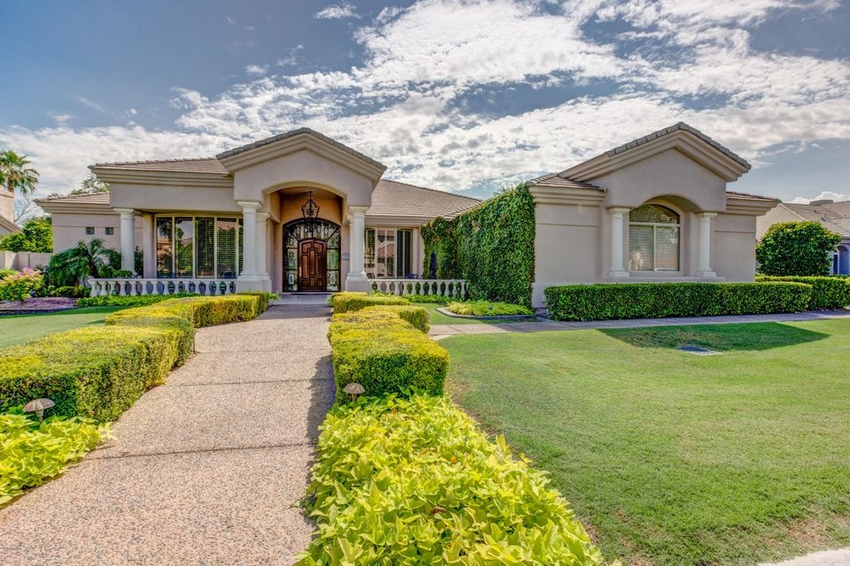 Beautiful Custom Curb Appeal