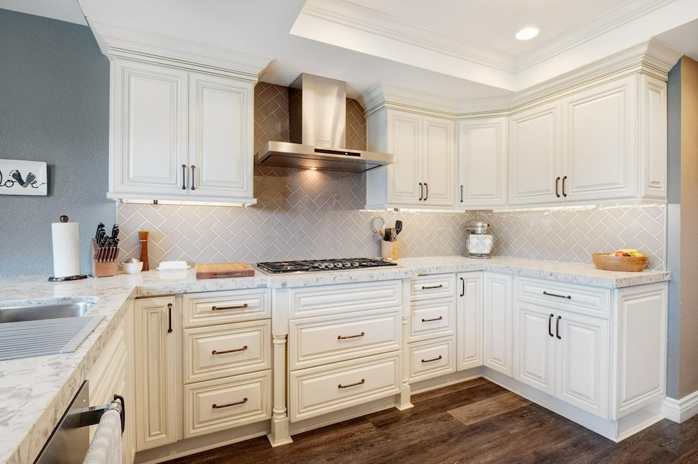 4724 Birchwood Cir, Carlsbad, CA 92008 - photo 1