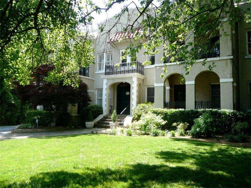 HIGHLAND TERRACE IN VIRGINIA HIGHLAND: Charming Me