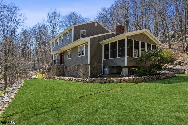 4 Elizabeth Way, Boonton, NJ 07005 - photo 1