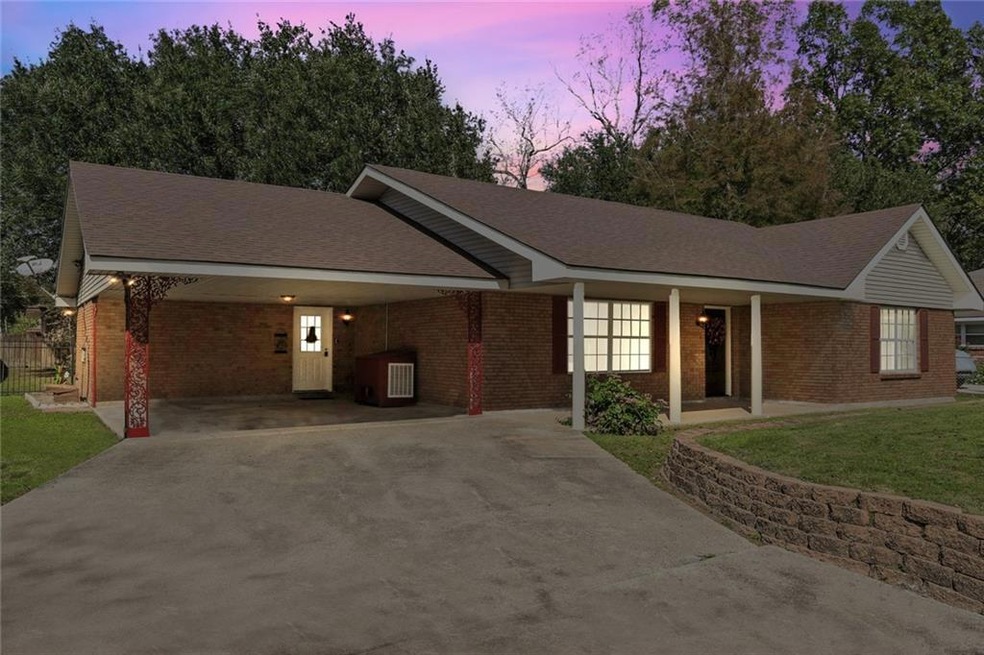 Virtual Twiliight of Front of House