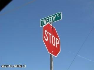 Tweedy Stop sign corner