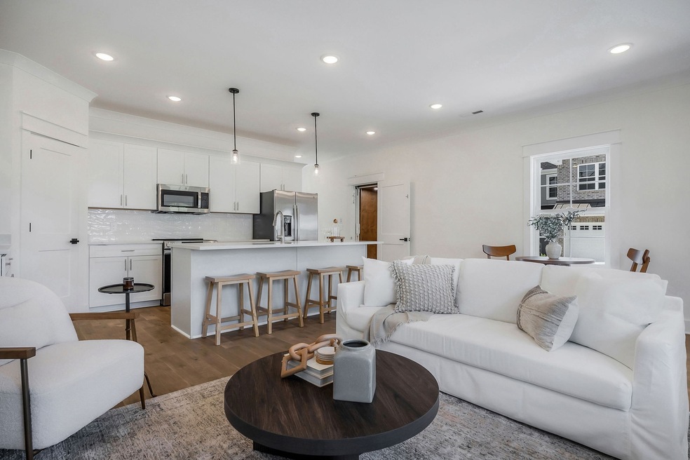 Sold $379,900 • Co-Listing Agent