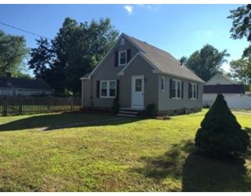 236 Laurelton St, Springfield, MA 01109 - photo 1