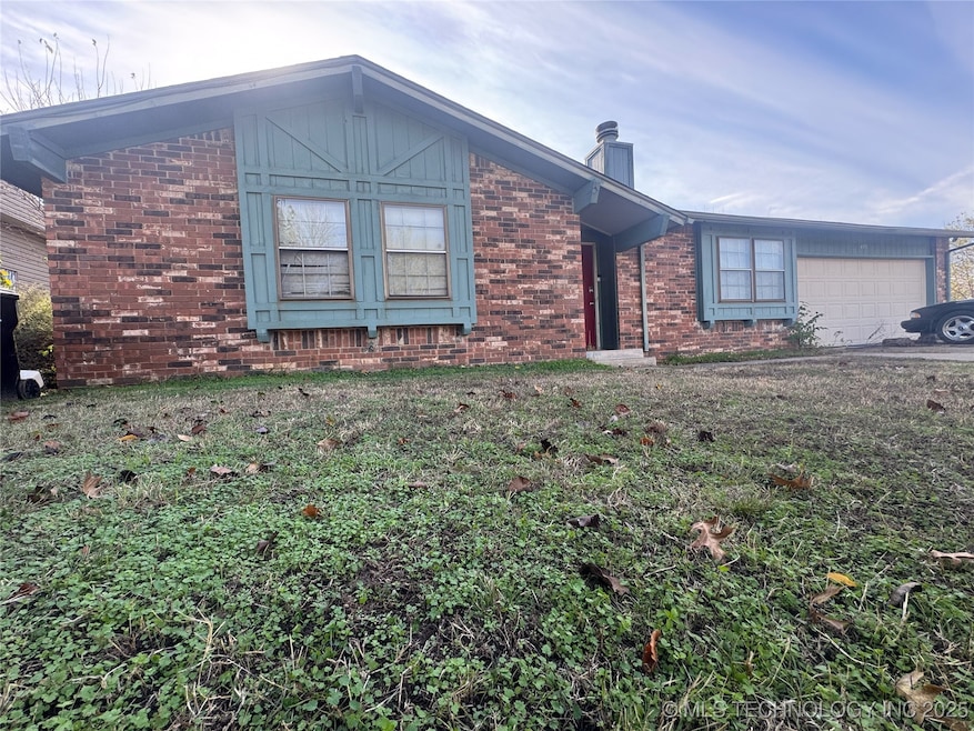 433 W Austin St, Broken Arrow, OK 74011 - photo 1