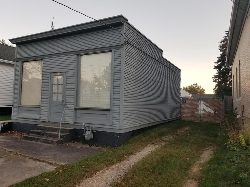 507 Huron Front