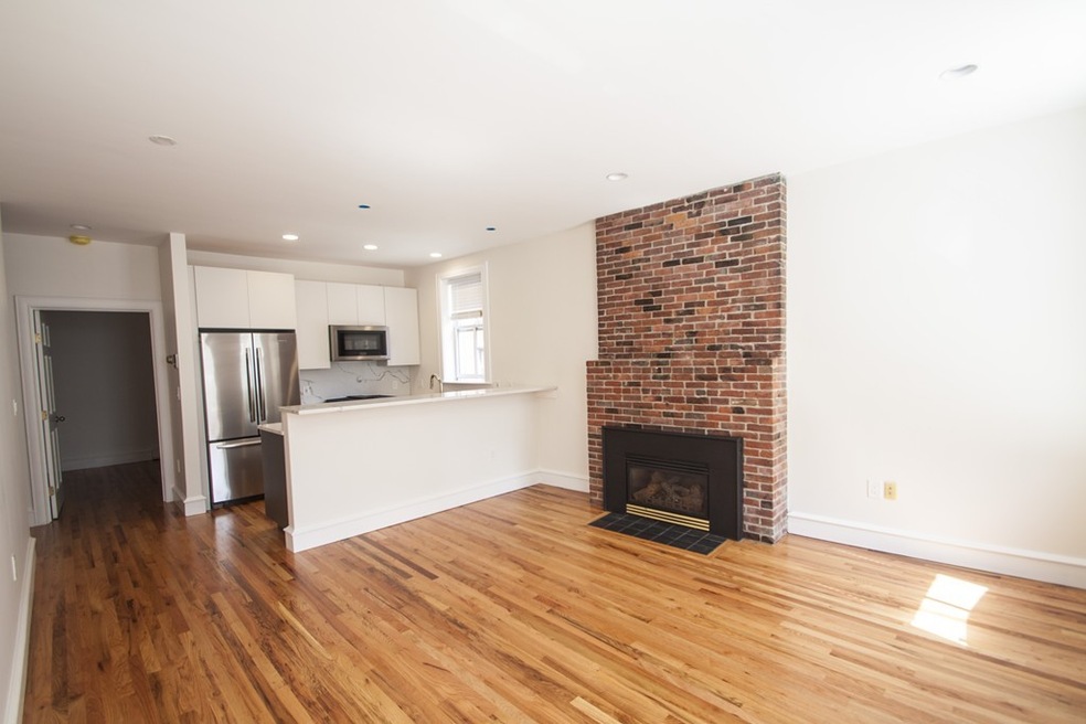 262 North St unit 2, Boston, MA 02109 - photo 1