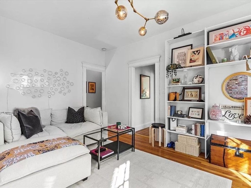 4 Crawford St unit 2, Cambridge, MA 02139 - photo 1