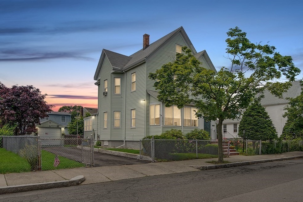 21 Andrew St, Malden, MA 02148 - photo 1