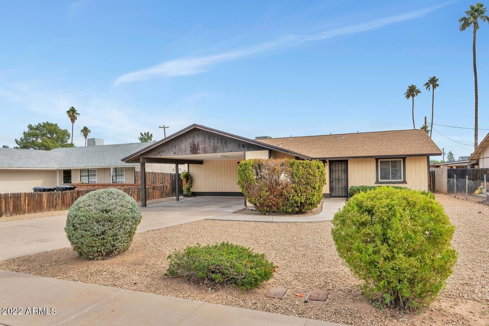 615 S Pioneer, Mesa, AZ 85204 - photo 1