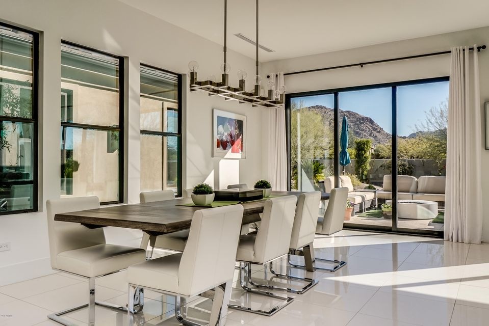 Informal Dining