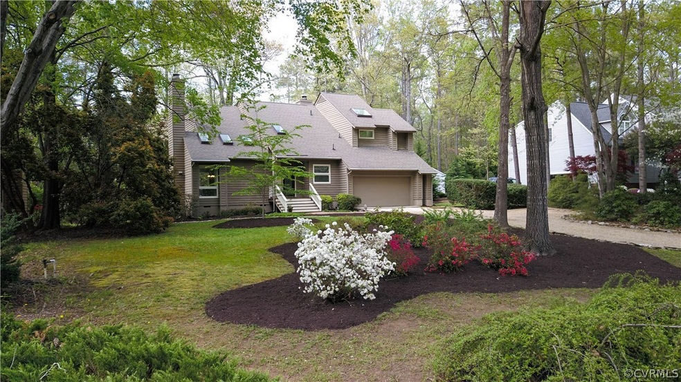 BE SURE TO CHECK THE VIRTUAL TOUR LINK! Welcome ho