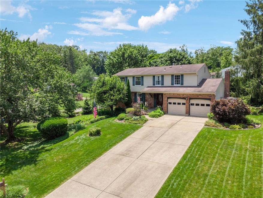 456 Oaklawn Dr, Pittsburgh, PA 15241 - photo 1