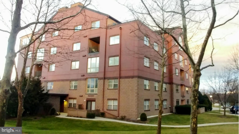 104 Mercer Ct unit 13-2B, Frederick, MD 21701 - photo 1