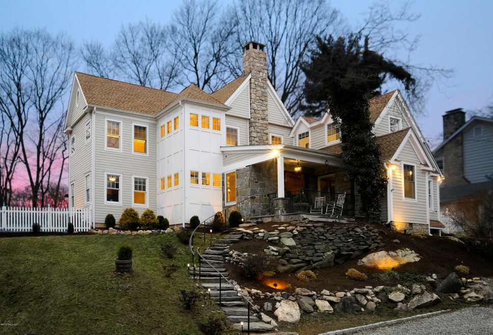 8 Ridge Rd, Greenwich, CT 06807 - photo 1