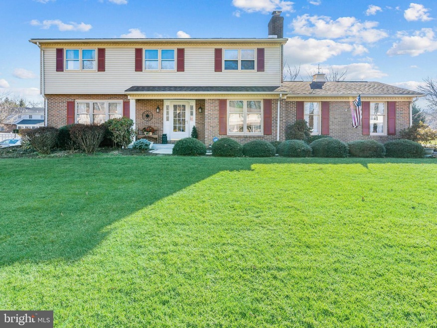 111 Loretta Ln, Bear, DE 19701 - photo 1