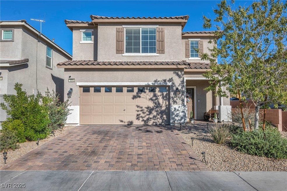 1016 Huckburn Ave, Henderson, NV 89015 - photo 1
