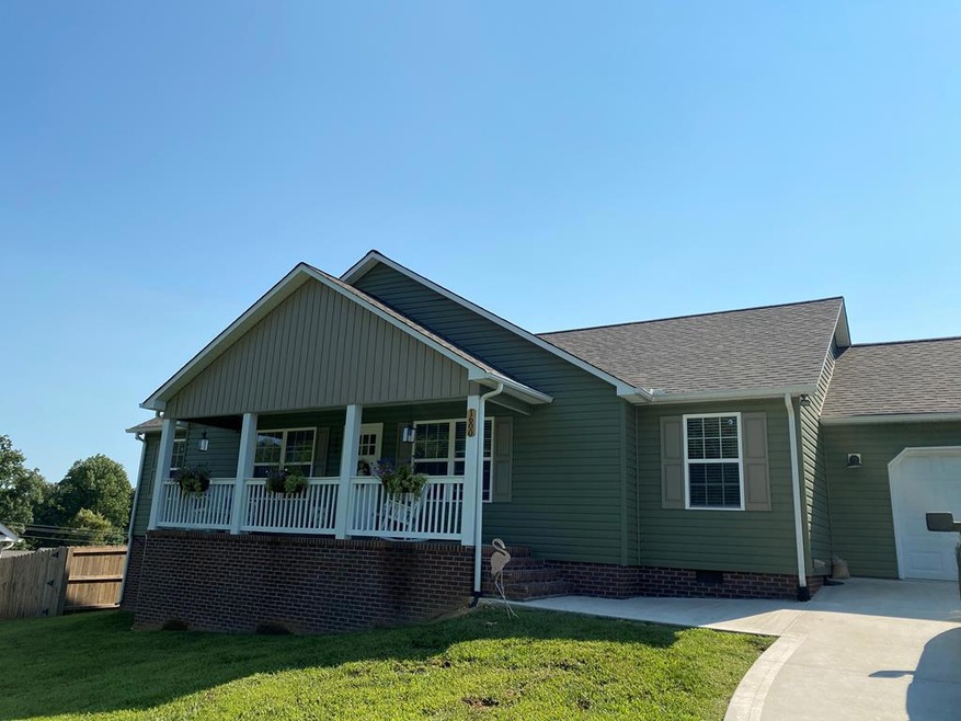 1600 Eagle Landing Dr, Cookeville, TN 38506 - photo 1