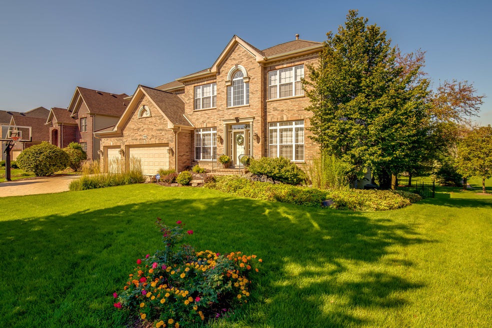 1009 Knox Ln, Batavia, IL 60510 - photo 1