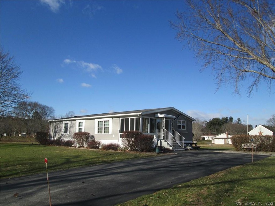 62 Breezy Ln, Quinebaug, CT 06262 - photo 1