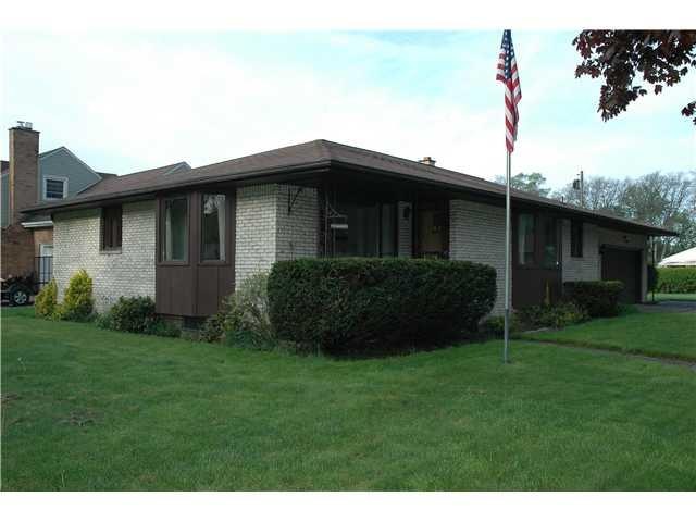 730 Niagara Pkwy, North Tonawanda, NY 14120 - photo 1