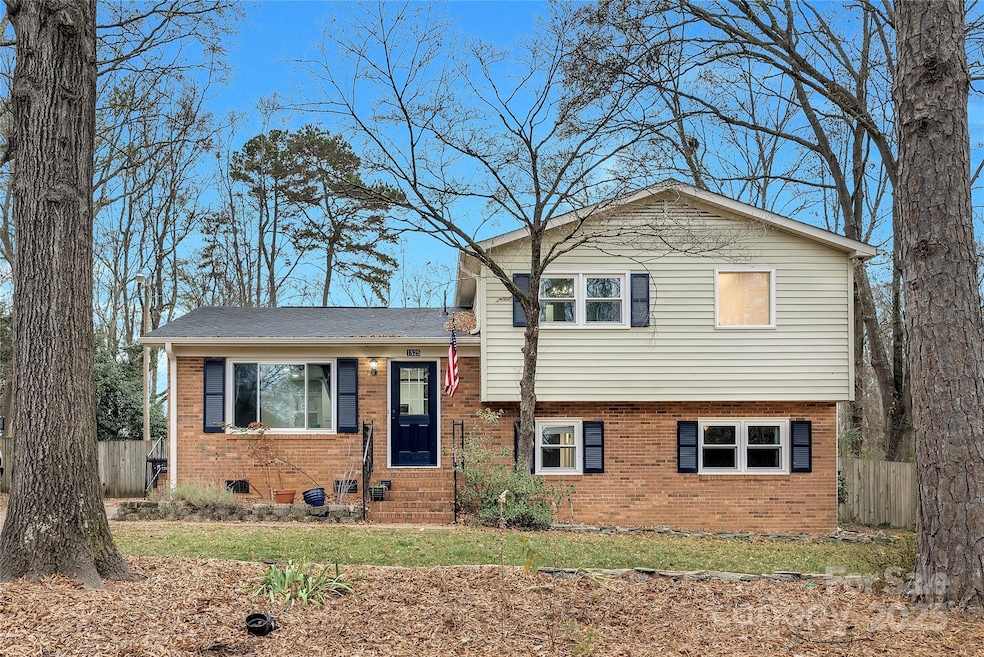 1825 Winfield Dr, Monroe, NC 28110 - photo 1