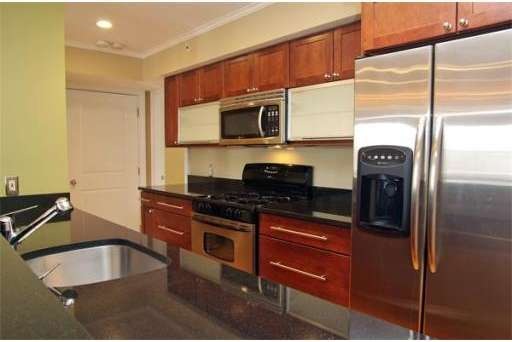 24 Mitchell St unit 2, Boston, MA 02127 - photo 1