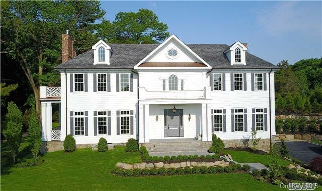 1 Morgan Ct, Manhasset, NY 11030 - photo 1