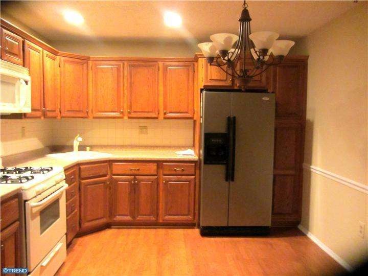 8 Scherer Ct, Lawrence Township, NJ 08648 - photo 1