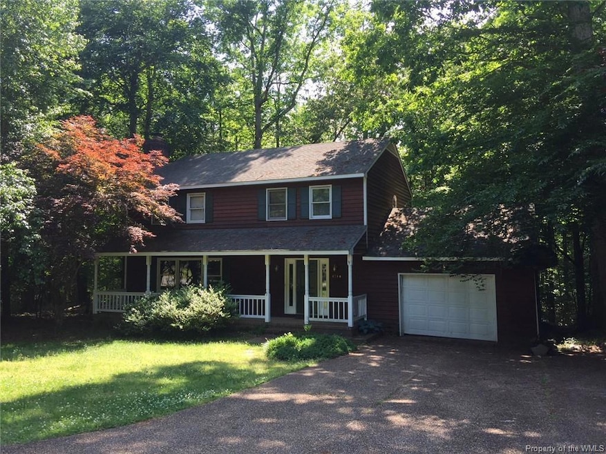 Front View to 4744 Bristol Circle.