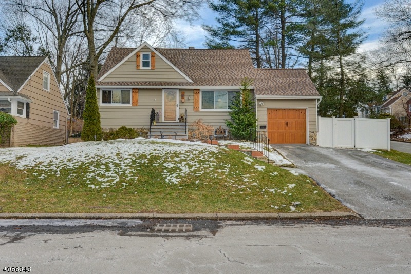 52 Seaman Rd, West Orange, NJ 07052 - photo 1