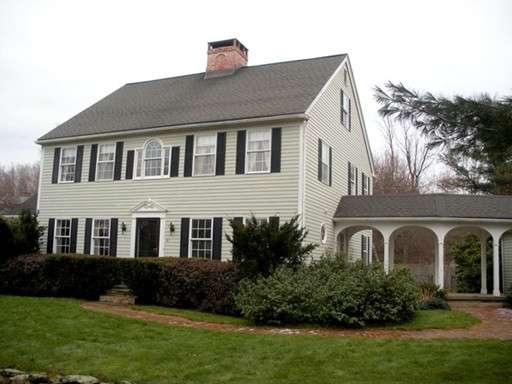 4 Barry Cir, Amherst, MA 01002 - photo 1