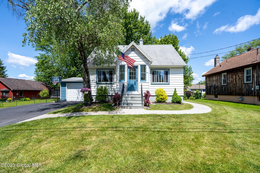 40 New Jersey Ave, Rensselaer, NY 12144 - photo 1