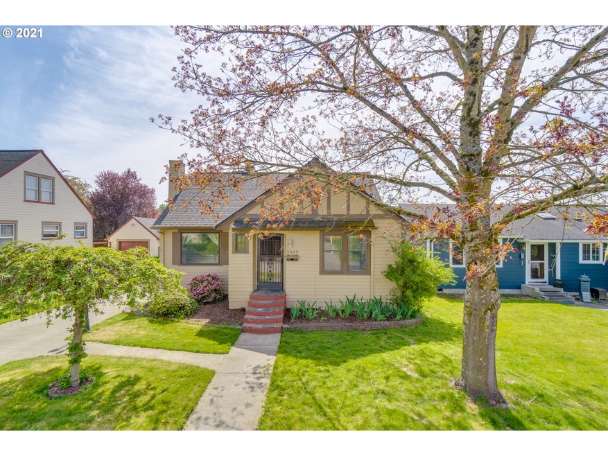 2839 Florida St, Longview, WA 98632 - photo 1