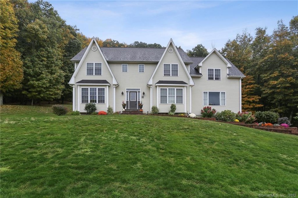 4 Echo Valley Rd, Oxford, CT 06478 - photo 1