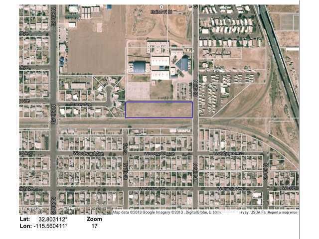 900 N 6th St, El Centro, CA 92243 - photo 1