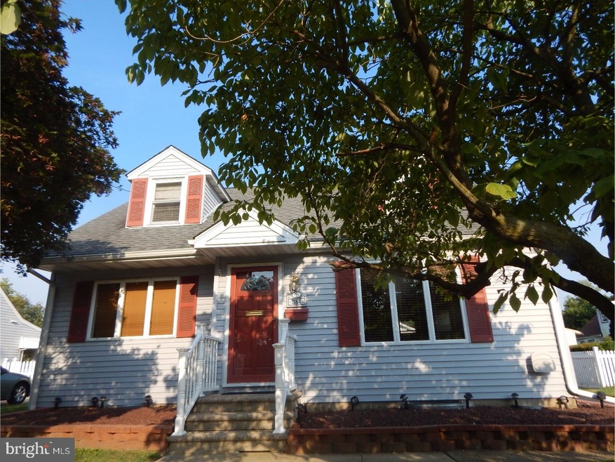 384 Walnut Ave, Gloucester City, NJ 08030 - photo 1