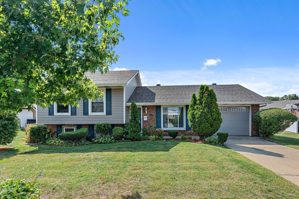 2635 Cardinal Dr, East Chicago, IN 46312 - photo 1