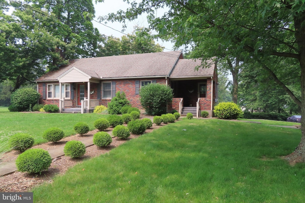 For Rent $2,300/month