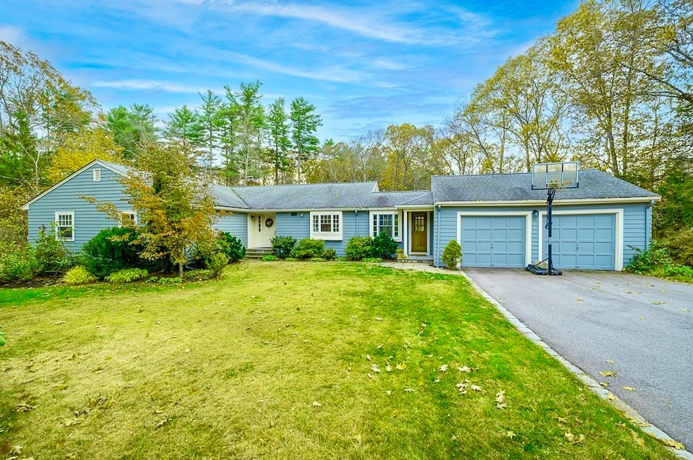 Pending $1,099,000 • Co-Listing Agent