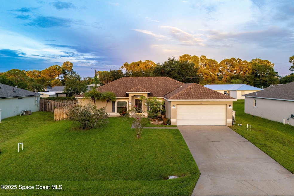 Under Contract $320,000