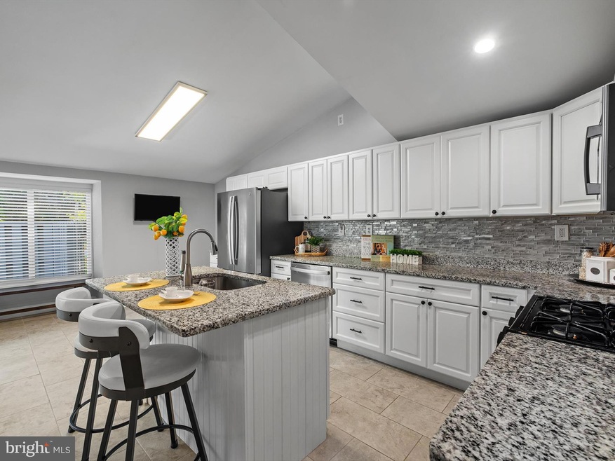 5966 Stevens Forest Rd, Columbia, MD 21045 - photo 1