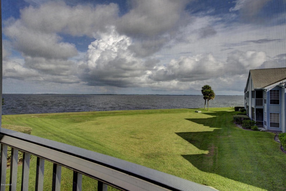 Views of Indian River