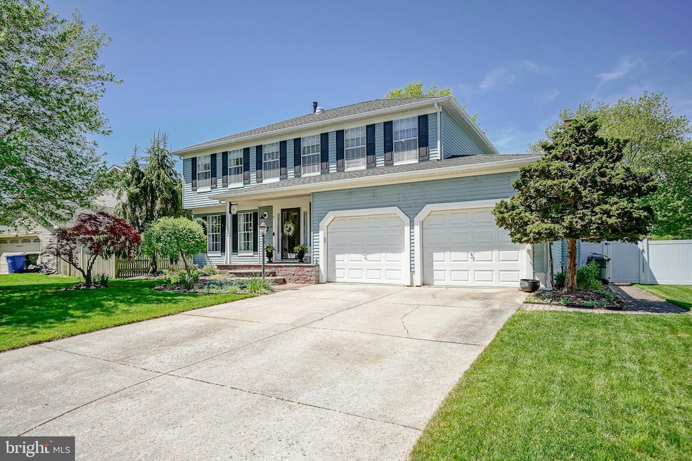 Sold $595,000