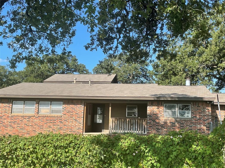 1051 Lynch Bend Rd, Springtown, TX 76082 - photo 1