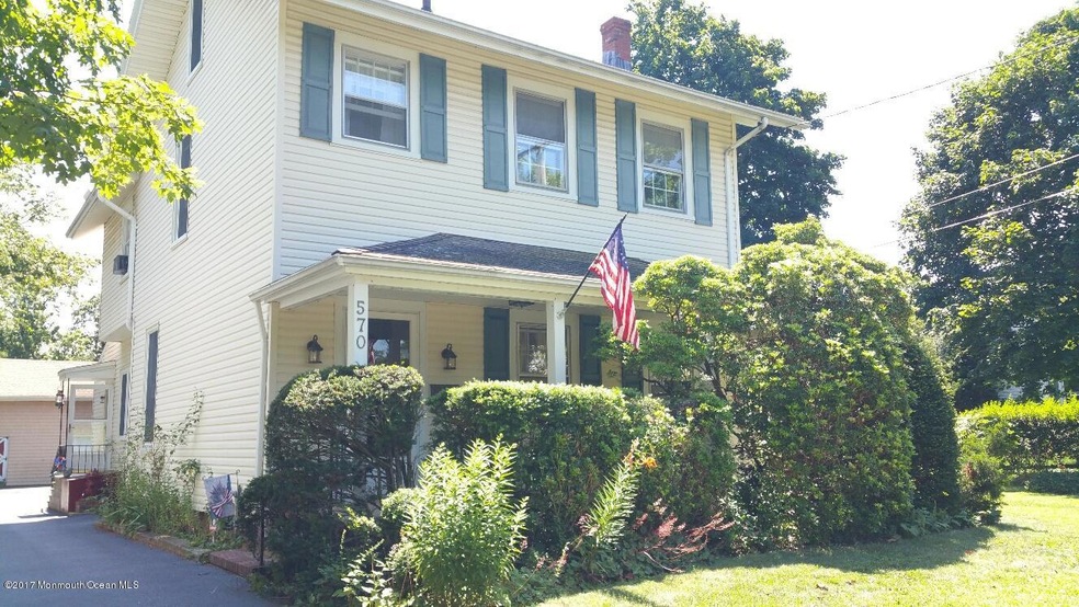 570 Cedar Ave WLB